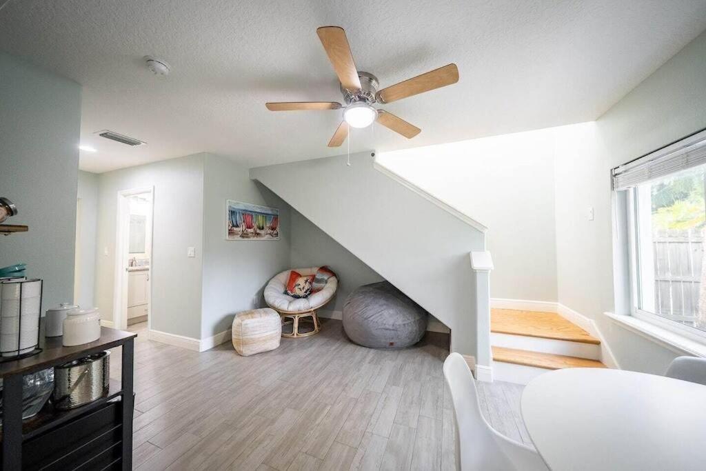 Beach House W/Putting Green/Game Rm/Rooftop Deck Cocoa Beach Bagian luar foto
