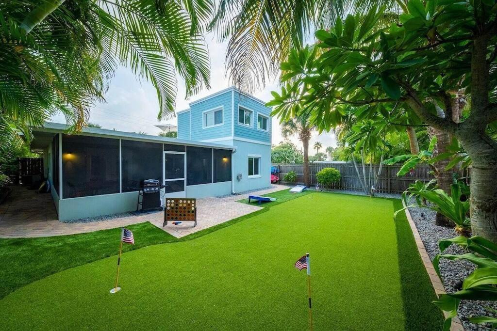 Beach House W/Putting Green/Game Rm/Rooftop Deck Cocoa Beach Bagian luar foto