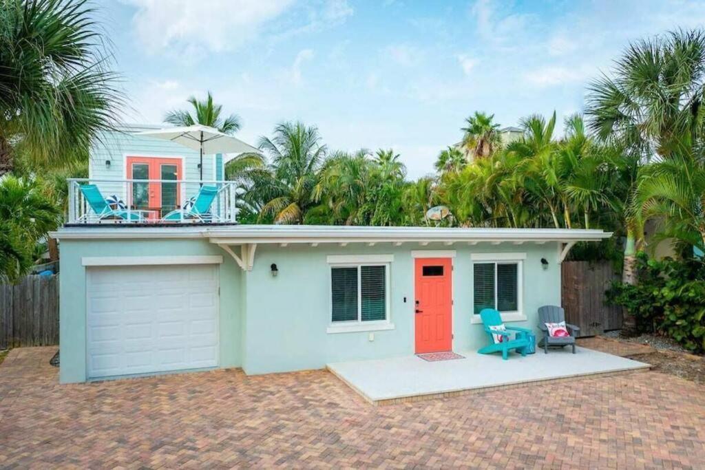 Beach House W/Putting Green/Game Rm/Rooftop Deck Cocoa Beach Bagian luar foto