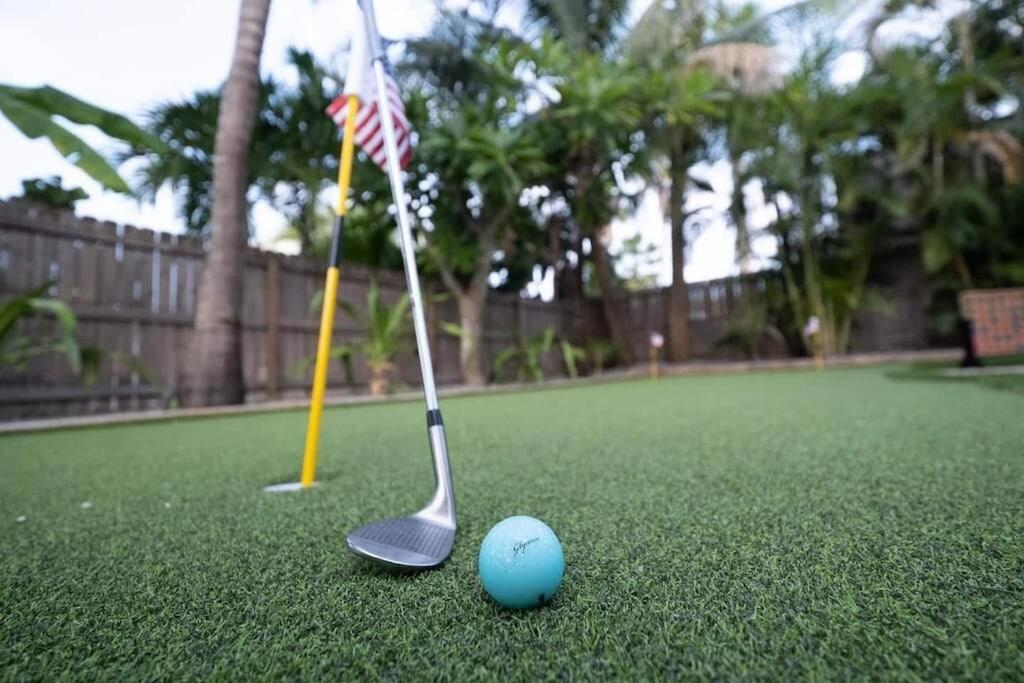 Beach House W/Putting Green/Game Rm/Rooftop Deck Cocoa Beach Bagian luar foto