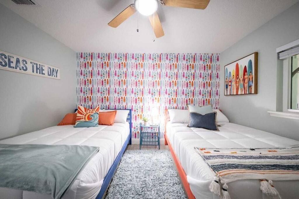 Beach House W/Putting Green/Game Rm/Rooftop Deck Cocoa Beach Bagian luar foto